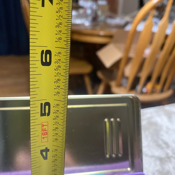 Vintage Tweety Bird Tin Chest Bank With Lock & keys - Picture 15 of 16